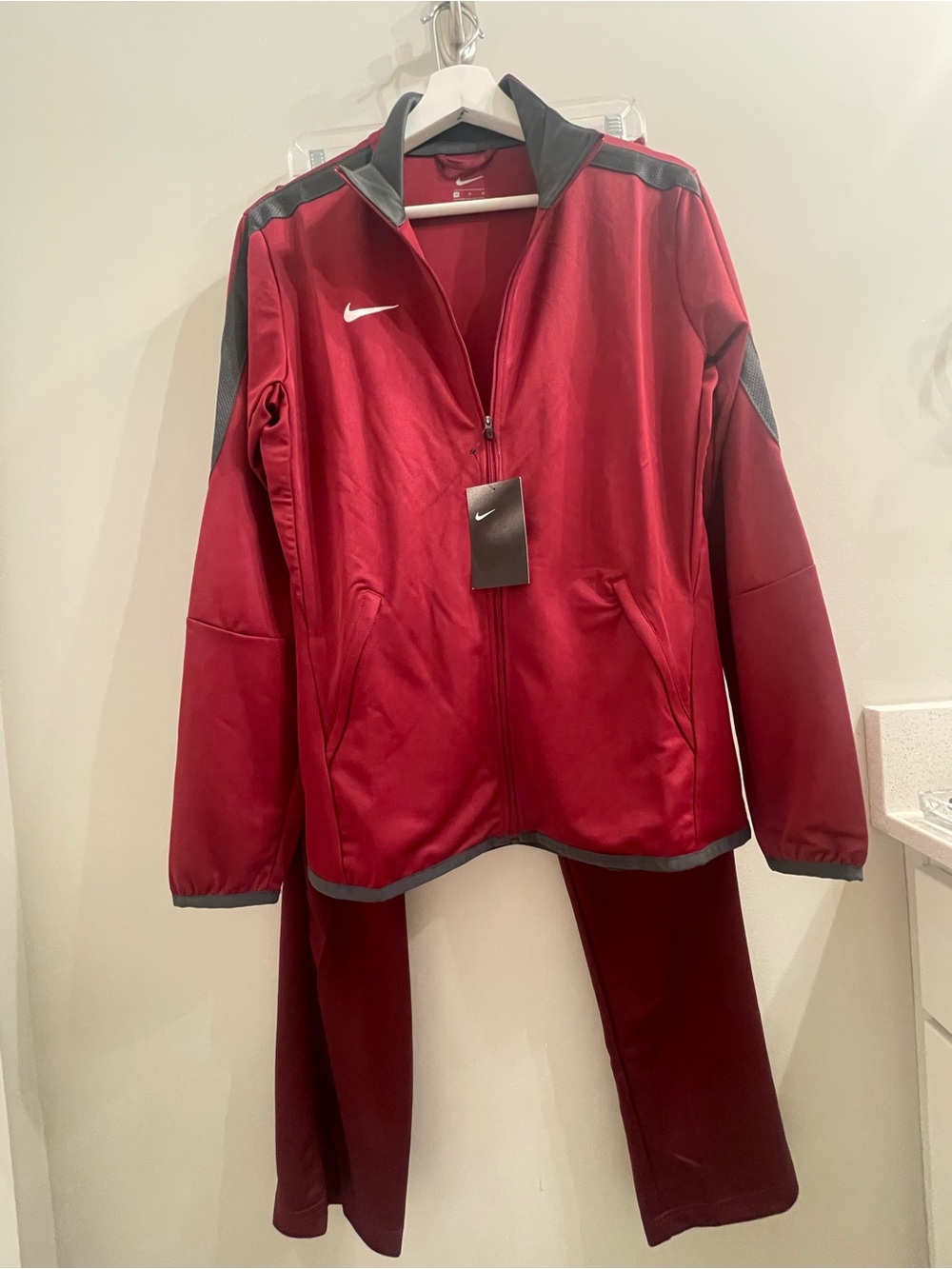 New Nike Women's Burgundy two piece set tracksuit